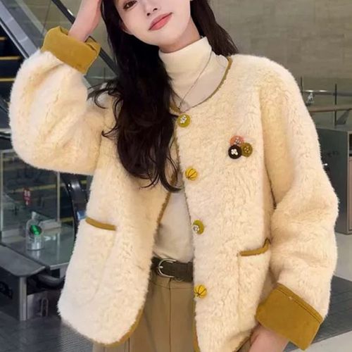 小香风圆领羊羔绒外套女