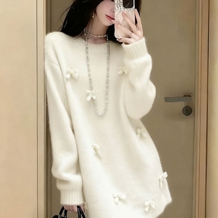 宽松慵懒风圆领套头针织打底衫 蝴蝶结中长款 毛衣裙女秋冬2025新款