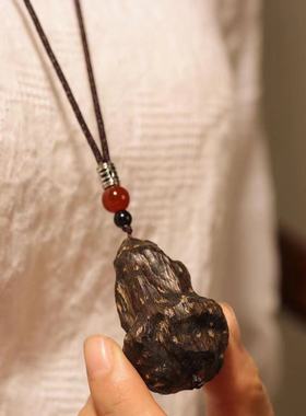 越南芽庄黑棋楠沉香奇楠男女吊坠随型黑油老料沉香挂件沉香手把件