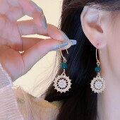 耳夹 潮气质高级感大气耳坠网红爆款 法式 复古珍珠耳环女2023年新款