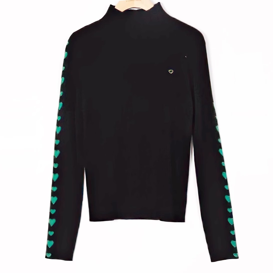 朵以半高领套头针织打底衫