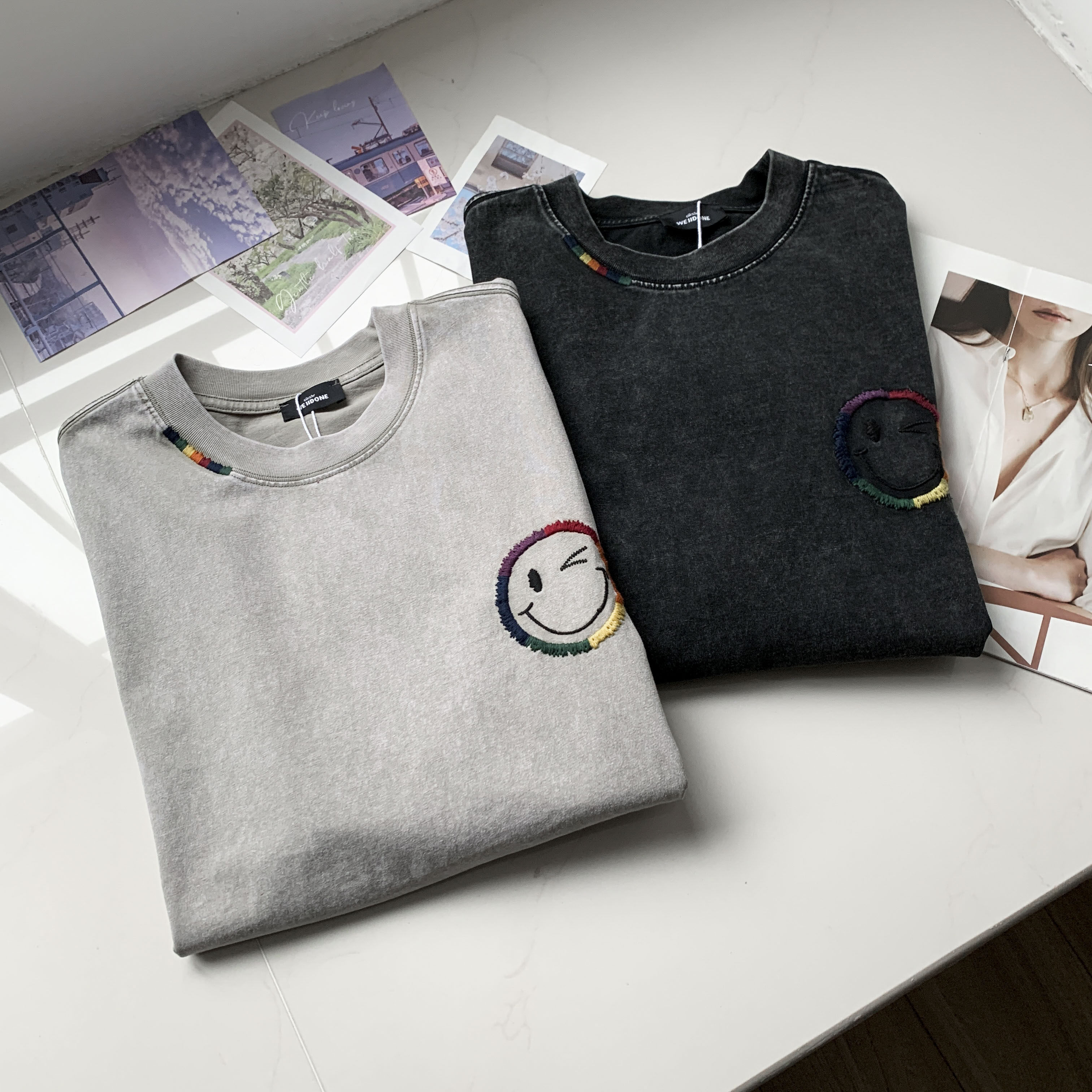 WE11DONEFUNK笑脸刺绣水洗T恤衫