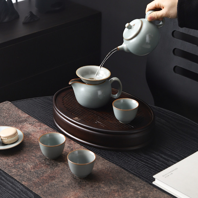带盘旅行汝窑茶具一壶三杯