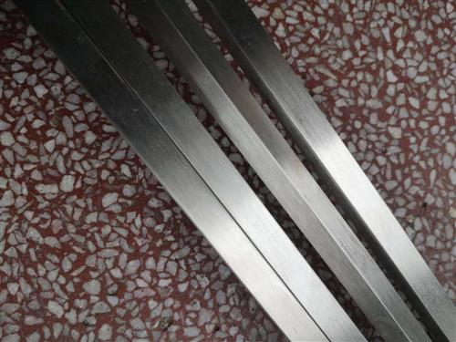 304不锈钢方钢拉丝扁钢扁条不锈钢方棒方条实心方钢