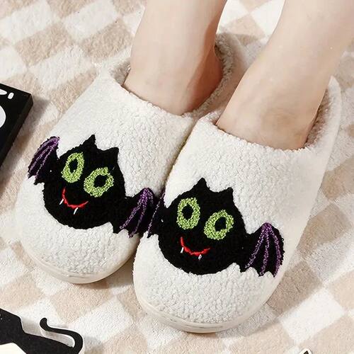 Halloween Cartoon Green Eyed Bat Ladies' Slippers for Home U