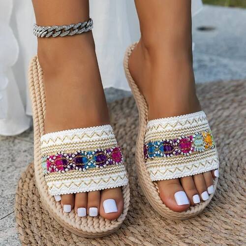 Women Slippers Outdoor Flat Designer Shoes Women Large Size