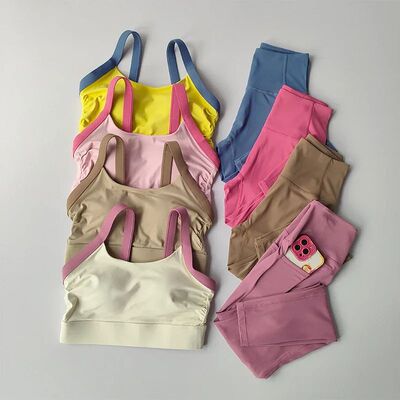 High Intensity Color Blocking Cross Back Integrated Yoga Set
