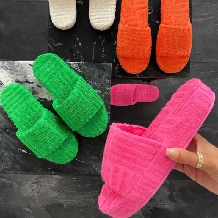 women Luxury brands slippers one-word thick-soled warm furry