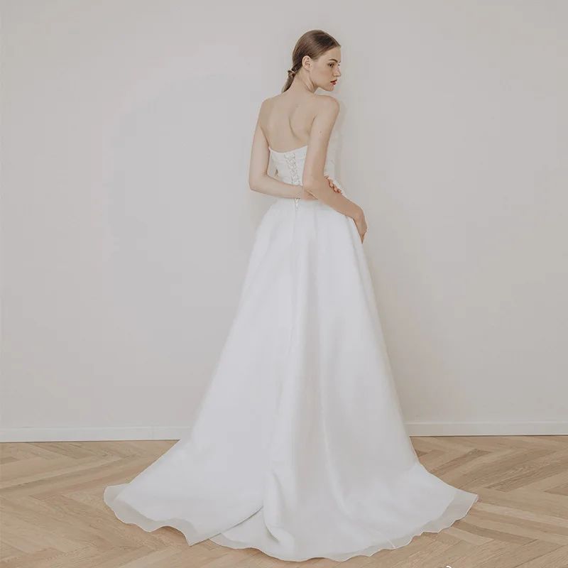 Customized Sexy Strapless Wedding Dress Elegant A-line Sleev