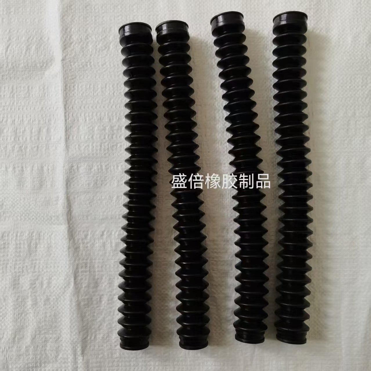 丁晴耐油橡胶波纹伸缩管耐高温