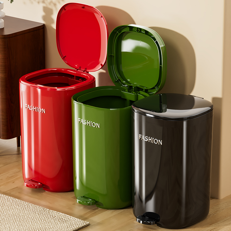 脚踩垃圾桶厕所卫生间厨房客厅