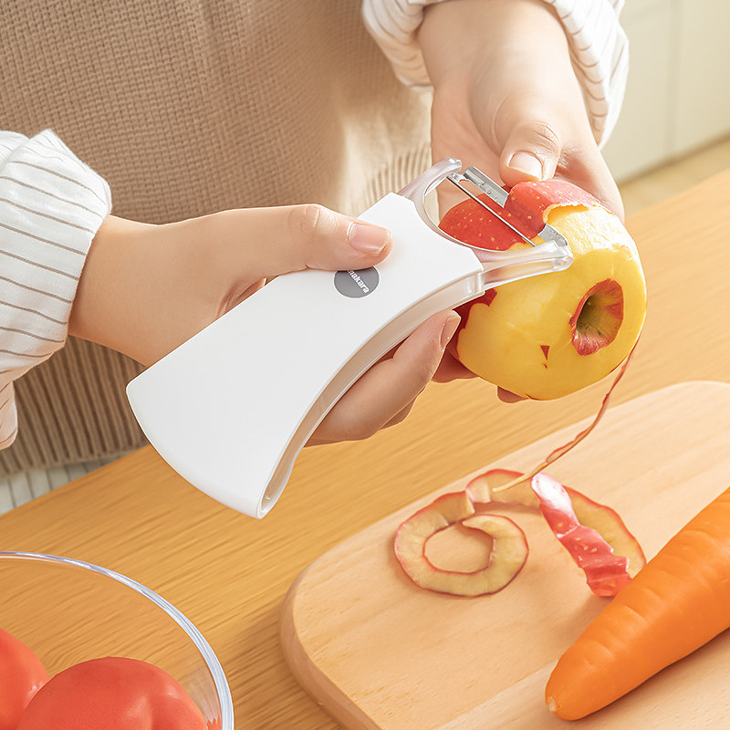 日本削皮刀刮皮刀厨房多功能家用土豆苹果去皮刨皮刀瓜刨水果神器