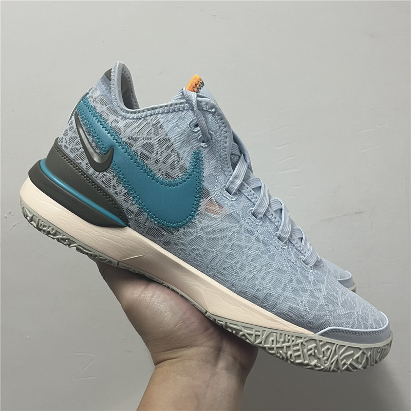 耐克男子缓震中邦透气篮球鞋