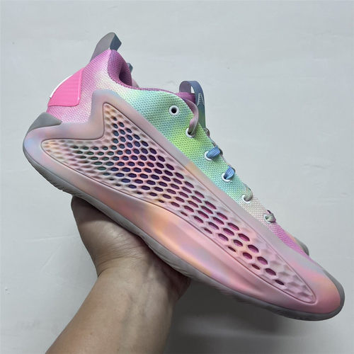 adidas A.E.1 减震耐磨防滑透气篮球鞋 JR3915