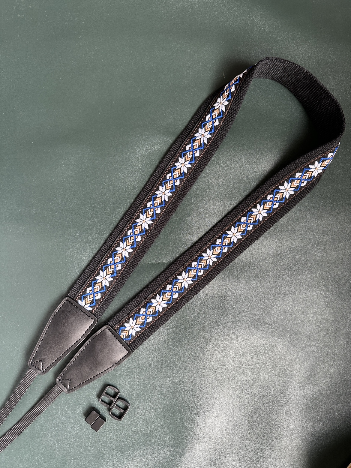 经典通用UNIKSTRAP绣花相机背带