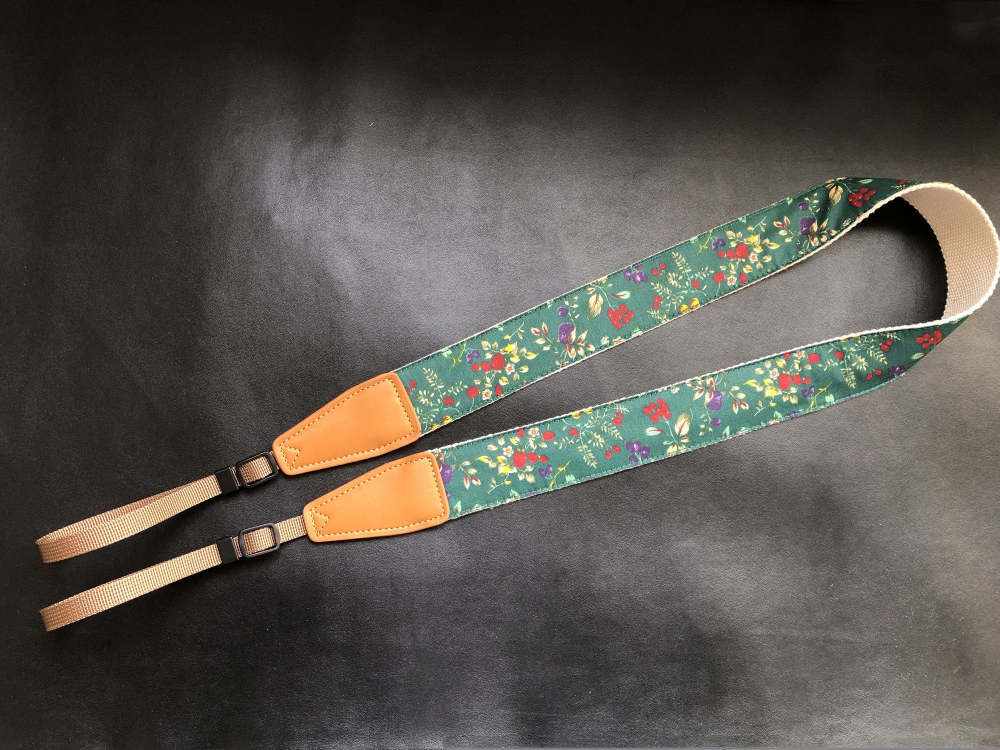 纯手工进口面料原创纯棉复古绿色浆果通用相机背带camera st