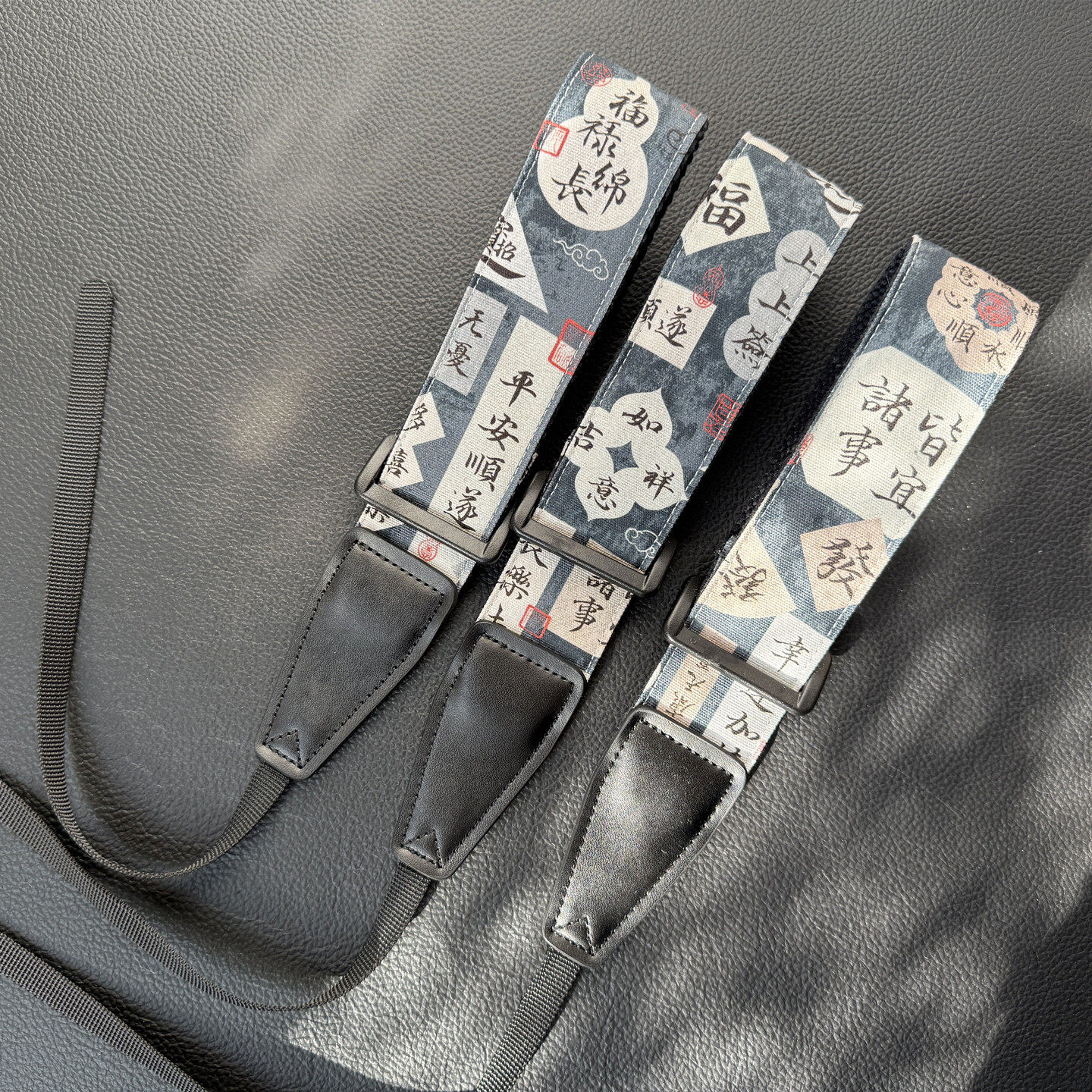 UNIKSTRAP原创设计吉祥如意文字之美相机腕带相机手绳真皮皮