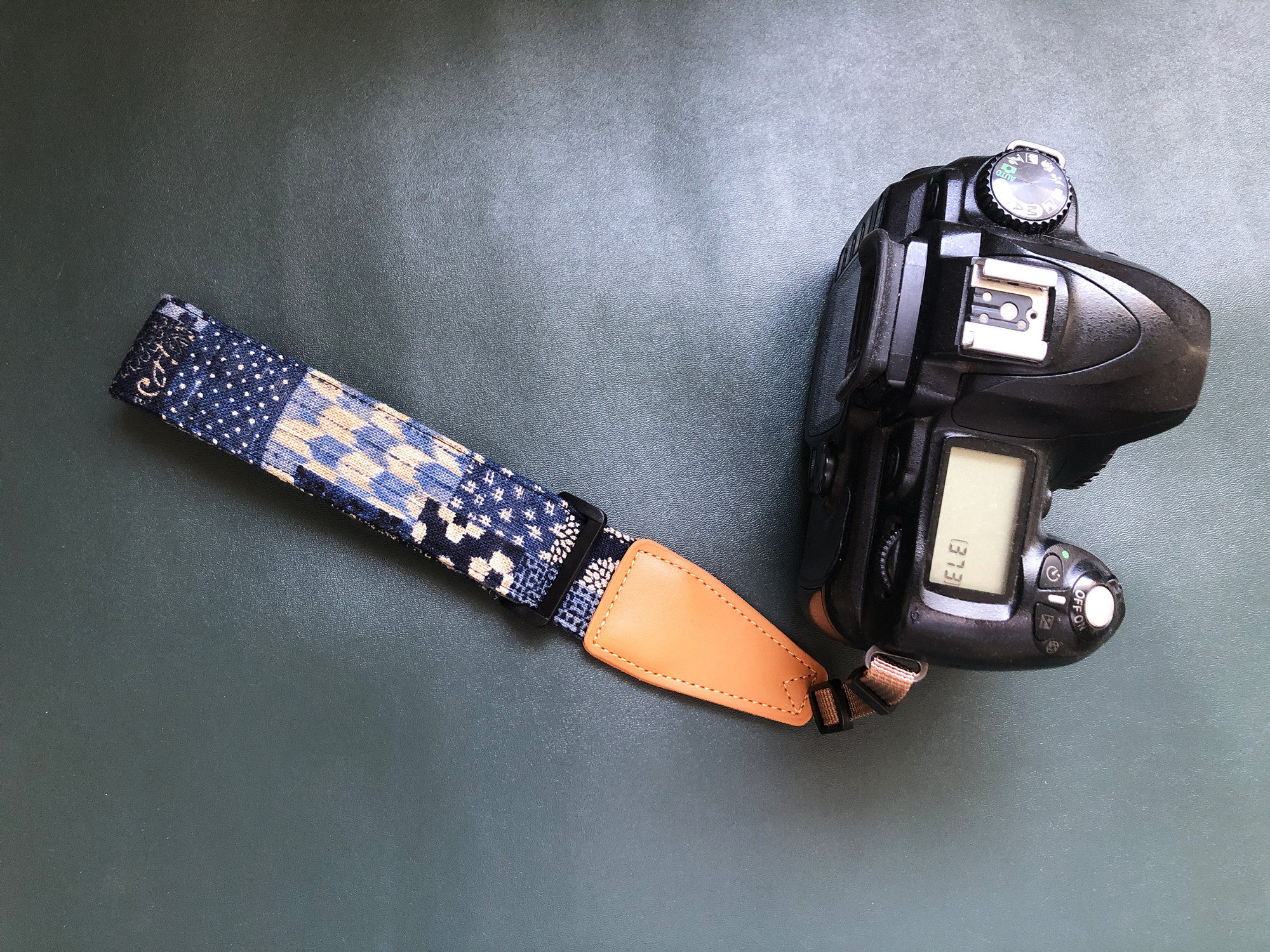 纯手工原创进口日式和风棉麻布柔软复古通用相机腕带相机手绳