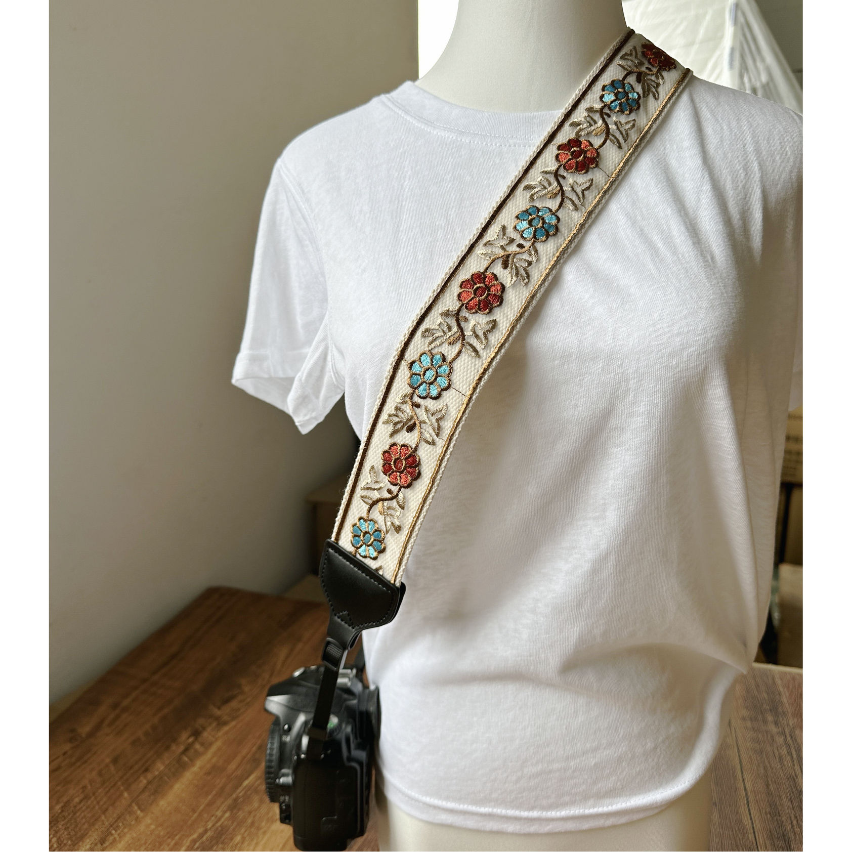 UNIKSTRAP绣花相机背带