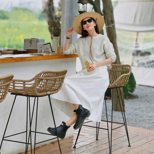 滕唯美PE藤酒吧粗藤编制吧台椅