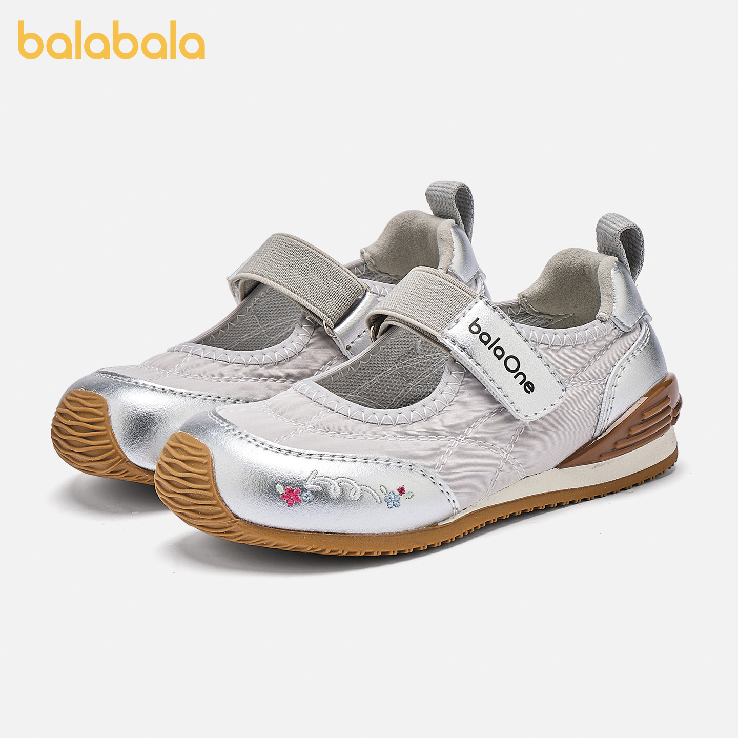 巴拉巴拉童鞋儿童运动鞋女童2026年新款春秋透气舒适时尚慢跑鞋