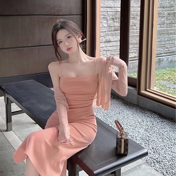 纯欲风辣妹吊带连衣裙女春夏季新款御姐性感修身包臀套装裙子