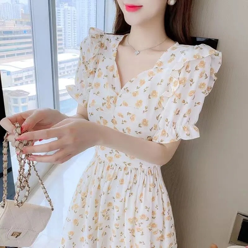 小清新初恋甜美黄色碎花裙夏季新款显瘦遮肉仙女气质连衣裙