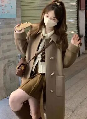 牛角扣日系毛呢外套女2026年秋冬季新款呢子大衣小个子加厚中长款