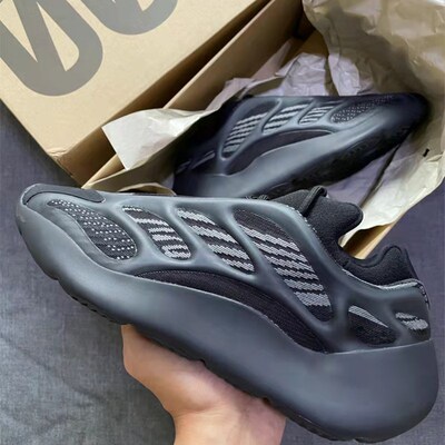 700v3椰子鞋大码老爹鞋