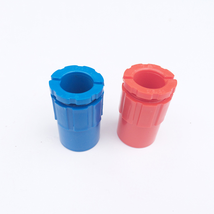 锁扣作用：连接与固定线盒（暗盒）和线管，使其固定，符合国家安装规范！