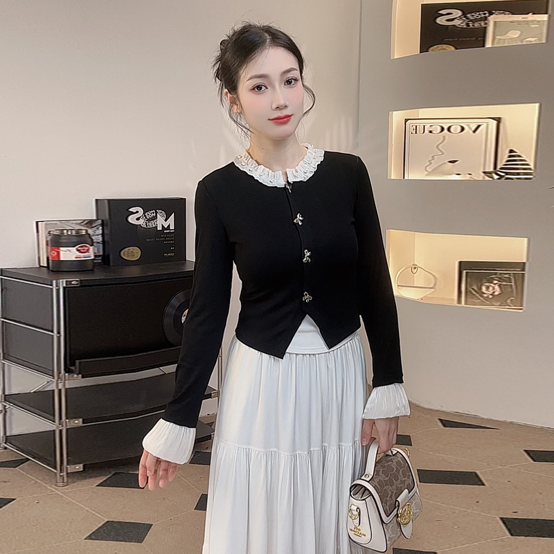 法式甜美小香风长袖女秋季新款简约修身打底衫黑色显瘦针织上衣