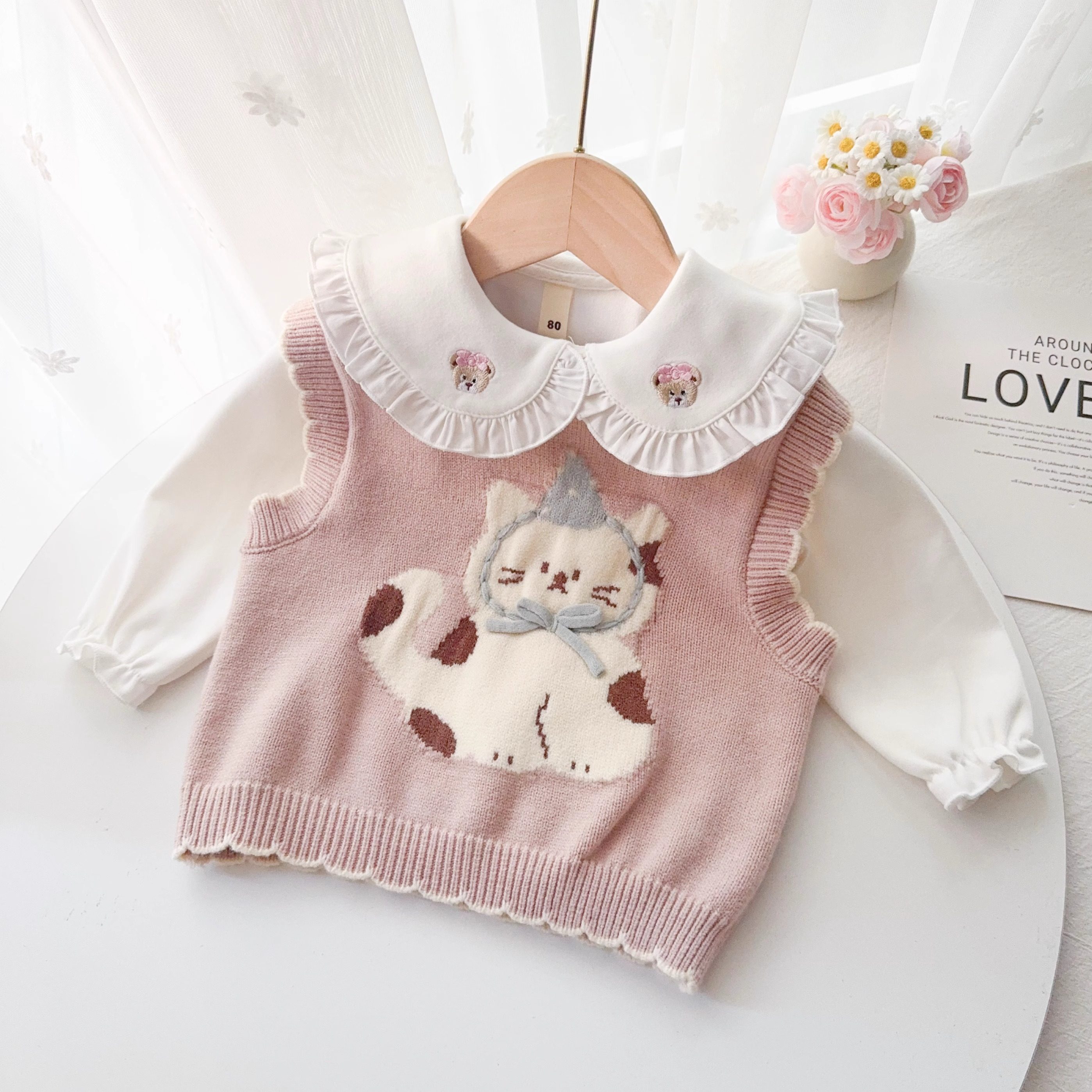 女童针织衫马甲春秋装2025新款洋气儿童卡通马夹宝宝背心外穿坎肩