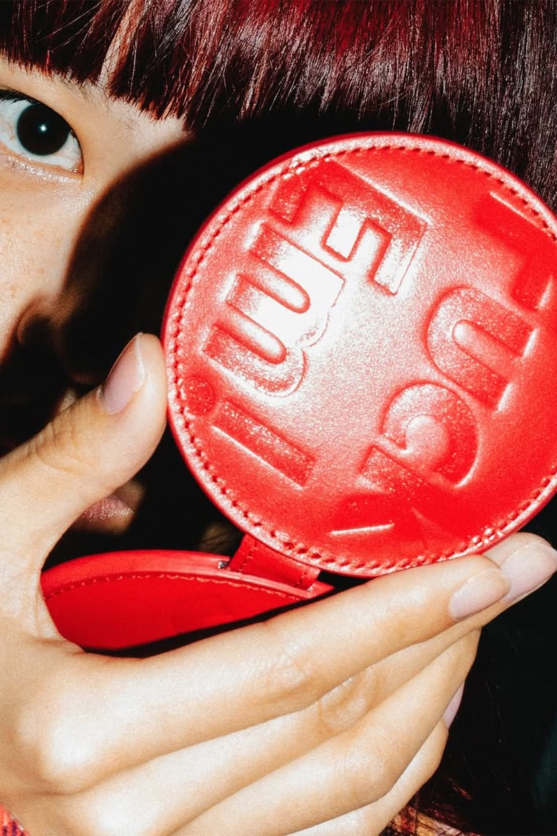 Supreme Leather Pocket Mirror 皮质袖珍口袋镜子