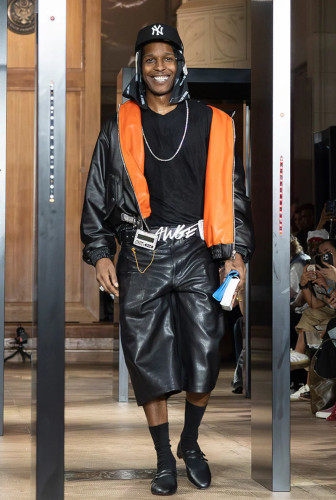 AWGE BAGGY LONG SHORTS A$AP Rocky同款皮短裤