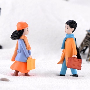 微景观盆栽造景小情侣可爱向左向右旅行小人物摄影小饰品蛋糕摆设