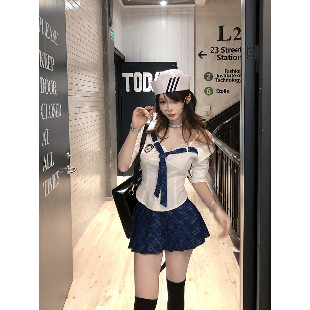 南理香清潭洞欧尼%美式辣妹套装女夏白色显瘦衬衫格子短裙两件套