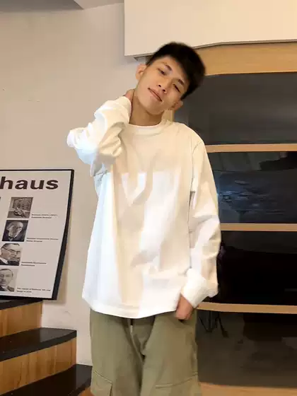 American-Style White Long-Sleeved T-Shirt for Young Men, Spring and Autumn, Pure Cotton, Round Neck Sweatshirt, Oversize Inner Layer Base Shirt