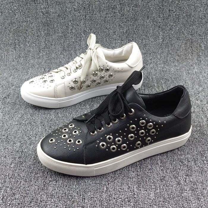 3536码瑕疵撤柜断码处理春季新款圆头平底系带休闲时尚百搭女单鞋