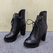 36码 靴秋冬 饰真皮时装 断码 清仓处理黑色系带短靴女粗跟高跟铆钉装