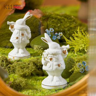 K11 JOYYE 博物馆爱丽丝漫游奇境传令官精美摆件陶瓷创意摆件
