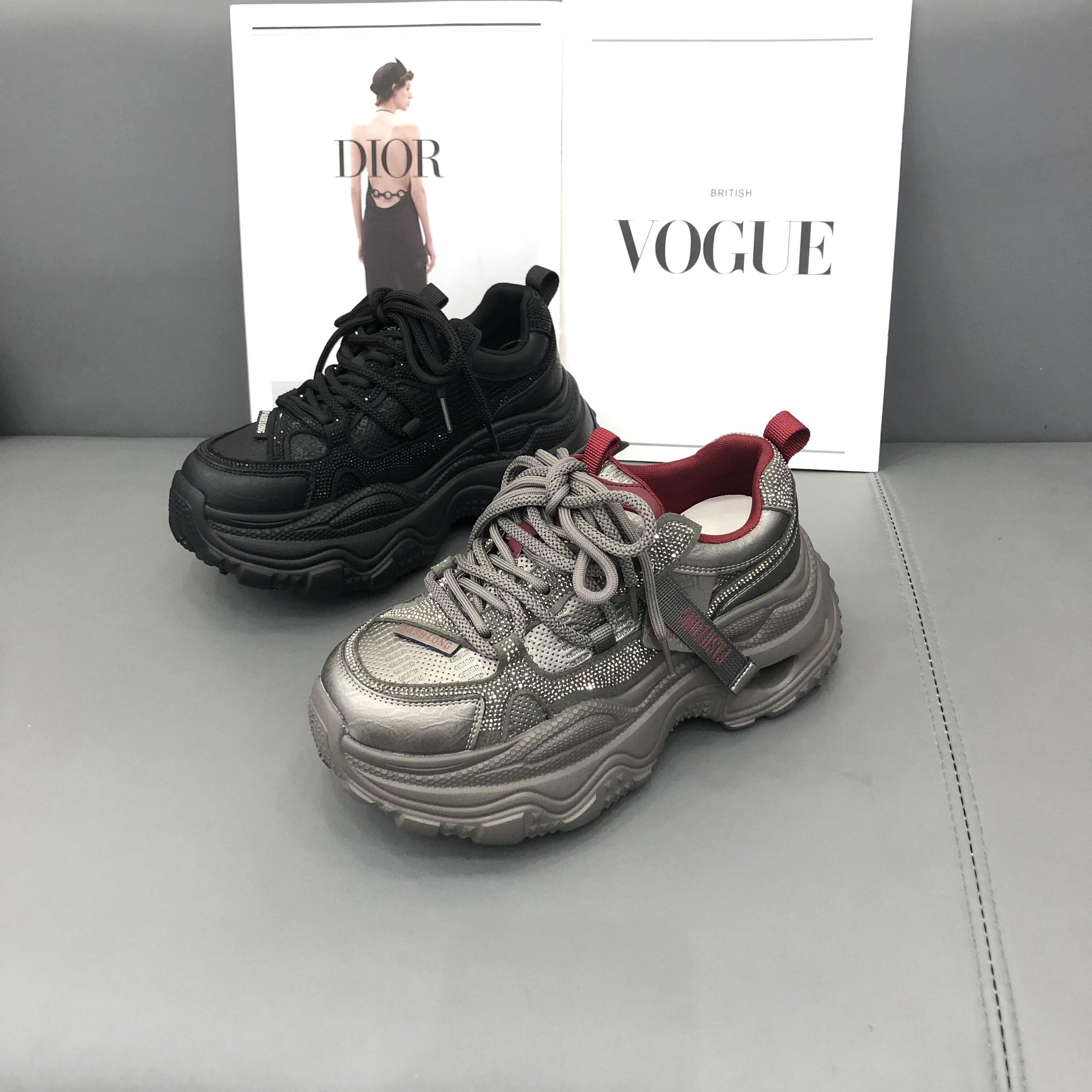 欧乐真皮厚底老爹鞋女2025新款秋季百搭休闲运动鞋女款增高板鞋