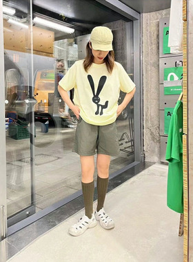 素然T恤 23夏季女士新款兔年生肖图形宽松短袖T恤 A0233TS99