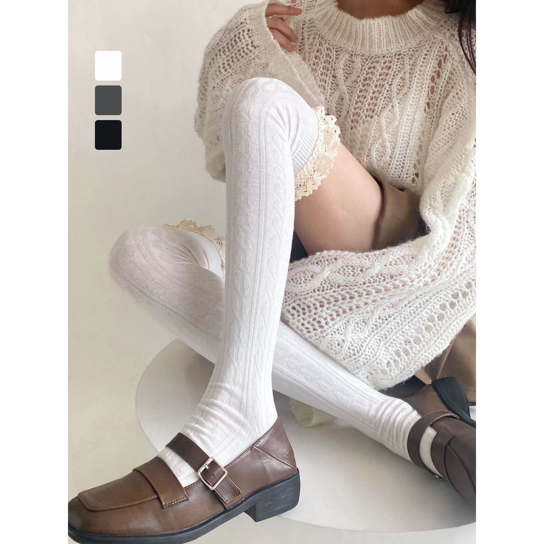蕾丝花边长筒袜子女秋冬款白色日系麻花jk甜美灰色过膝袜配长靴子