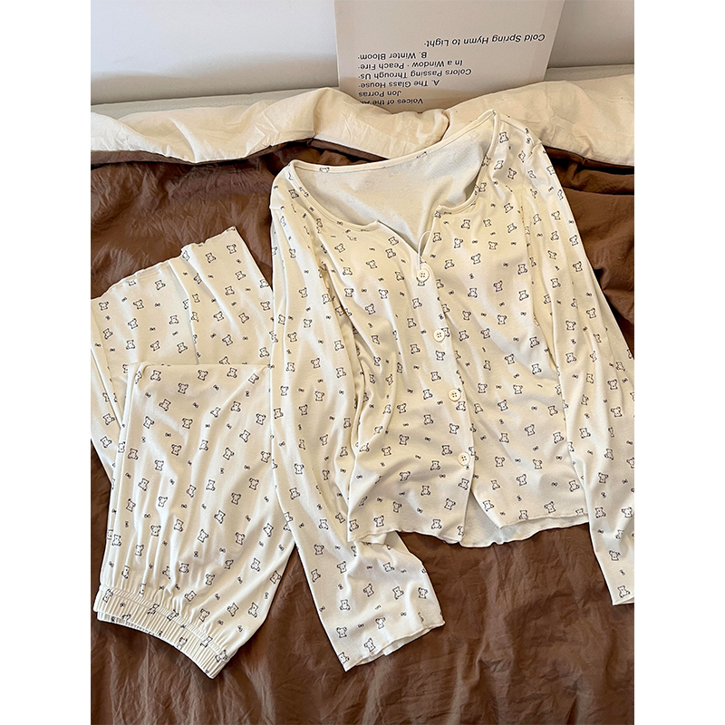 奶呼呼可爱德绒小熊睡衣女秋冬款