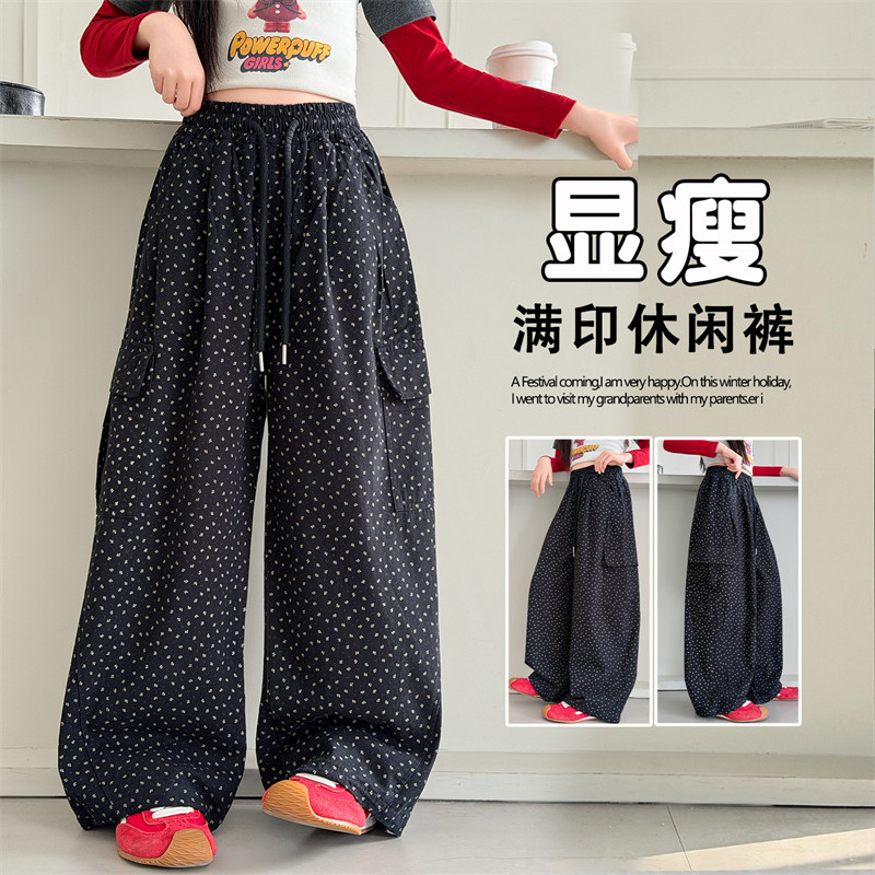 女童满天星波点阔腿裤黑色休闲长裤松紧腰宽松裤子工装裤2026新款