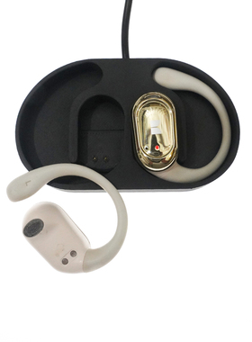 适配MQO18蓝牙耳机充电仓魔声Monster Maxstar耳机磁吸充电器盒子