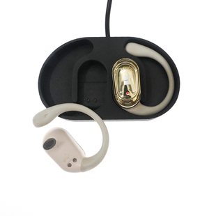 适配MQO18蓝牙耳机充电仓魔声Monster Maxstar耳机磁吸充电器盒子