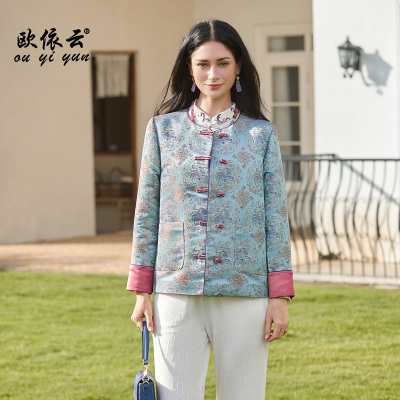 洋气年轻妈妈秋装外套优雅显气质