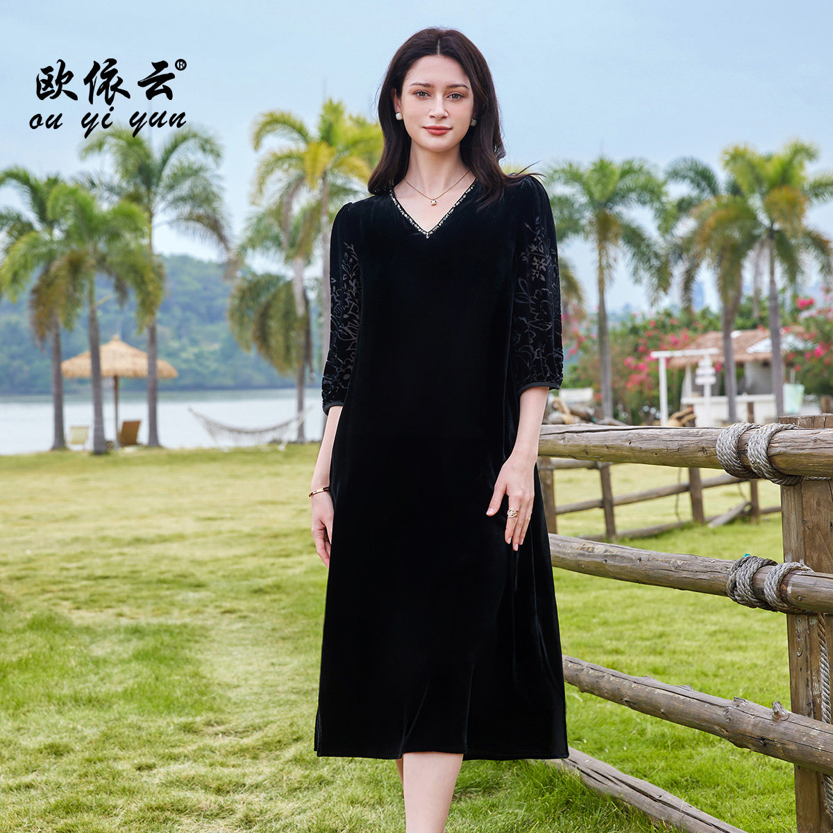 欧依云中年妈妈春装显瘦裙子气质优雅洋气桑蚕丝宽松连衣裙2026款