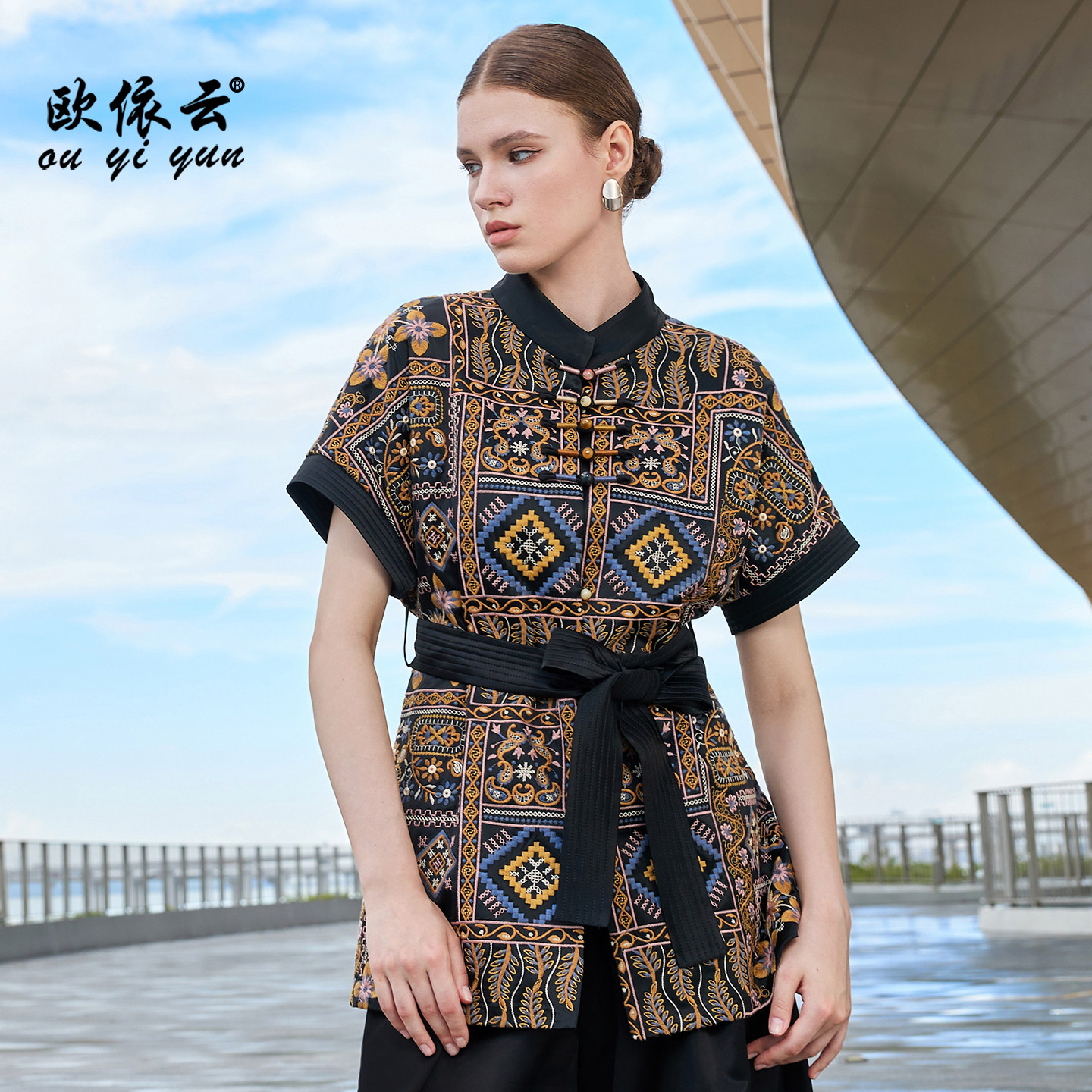 高级感刺绣外套秋装新中式上衣女图片